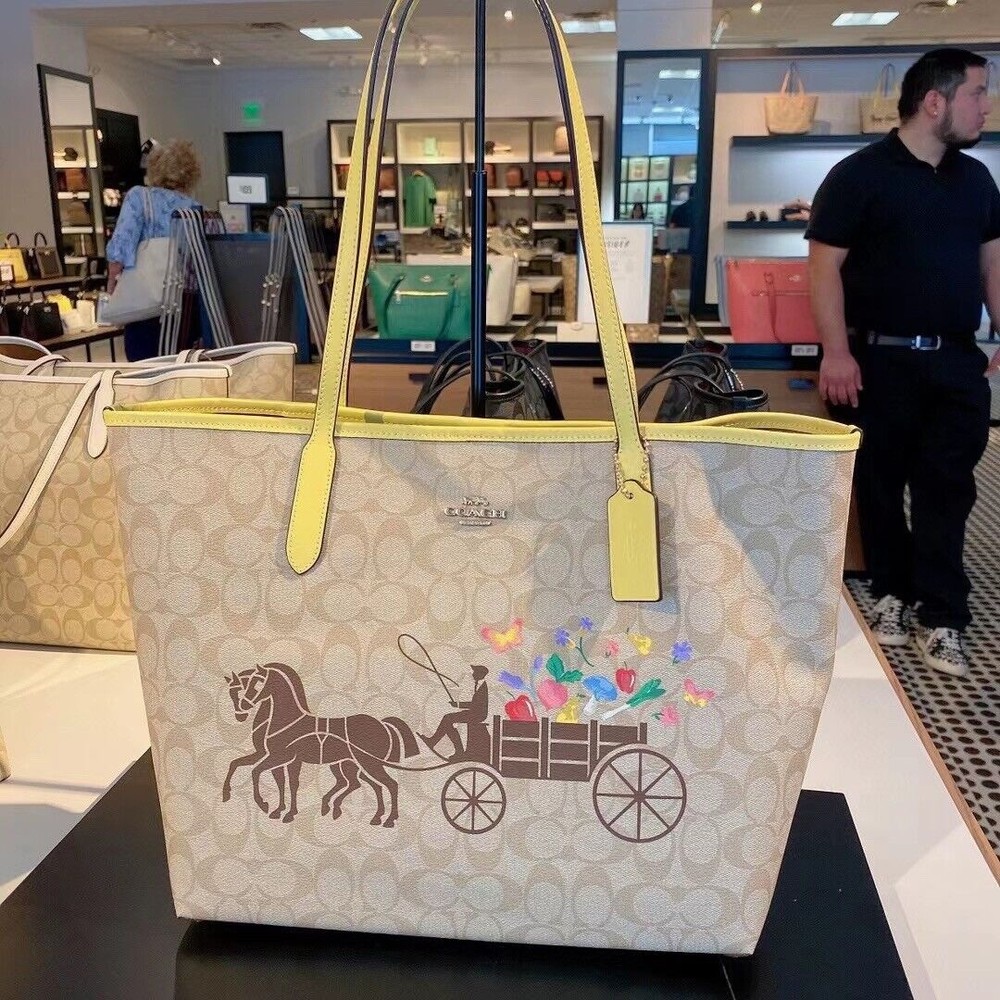 NWT Coach C8605 City Tote Dreamy Veggie Horse And Carriage Signature Org $378 - Picture 1 of 10